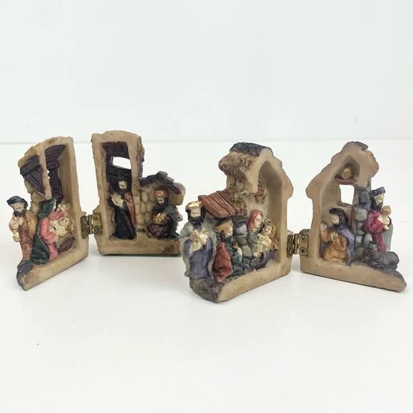 Dicksons Miniature Hinged Resin Set of 2 Nativity Scene Holiday Christmas Decor - Picture 1 of 16